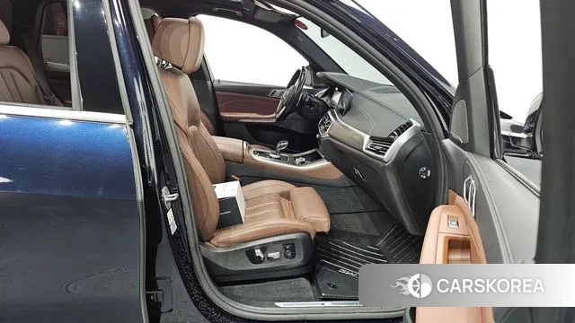 BMW X5 (G05) 2021 Черный из Кореи, фото 2