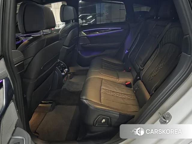 BMW 6 Series GT (G32) 2022 Белый из Кореи, фото 2