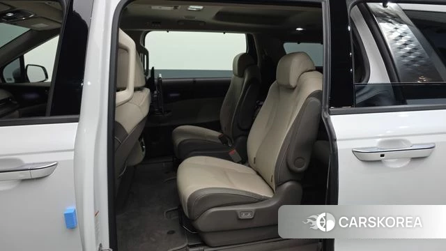 Kia Carnival 4th generation 2022 Белый из Кореи, фото 2