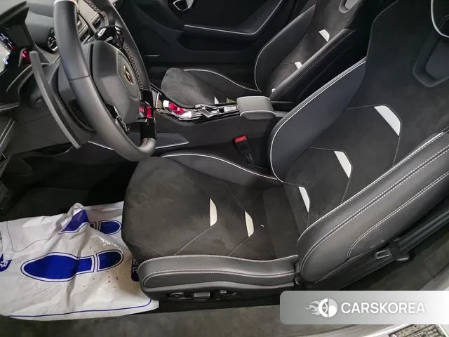 Lamborghini Huracan 2023 Серебристо-серый из Кореи, фото 2