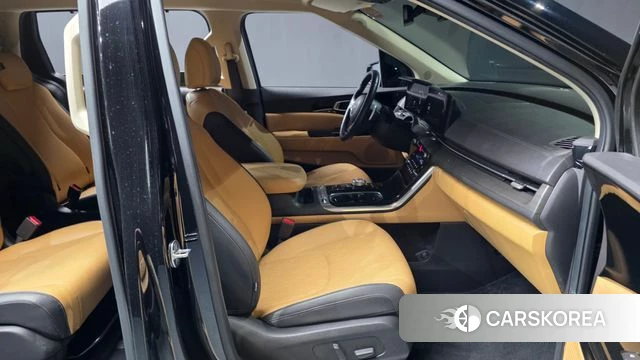 Kia Carnival 4th generation 2022 Черный из Кореи, фото 2