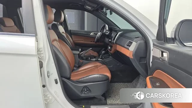 Ssangyong Rexton Sports 2018 Белый из Кореи, фото 2