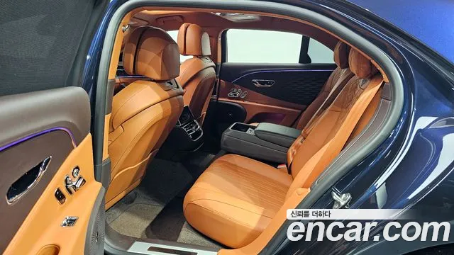 Bentley Flying Spur 3rd Generation 2022 Синий из Кореи, фото 2