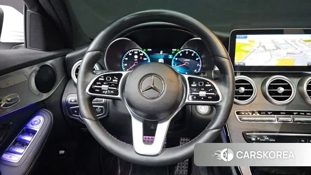 Mercedes-Benz C-Class W205 2021 Белый из Кореи, фото 2