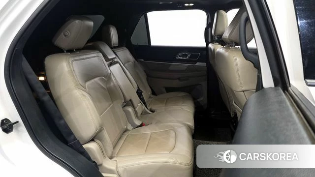 Ford Explorer 2018 Белый из Кореи, фото 2