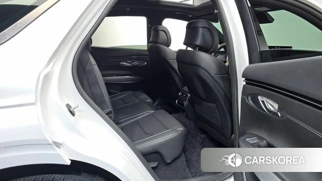 Genesis GV70 2021 Белый из Кореи, фото 2
