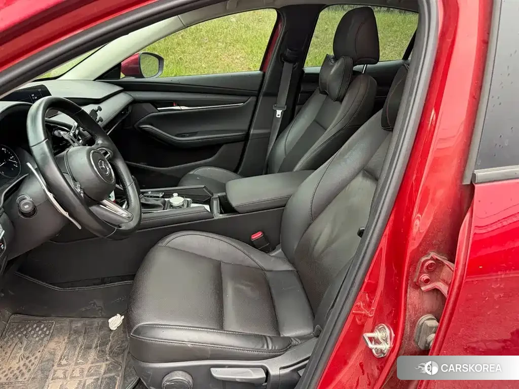 Mazda 3 2023 Red/purple из Китая, фото 2