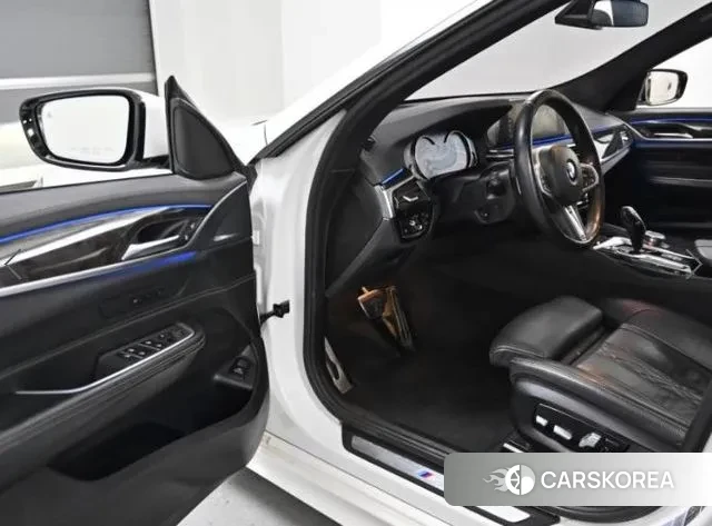 BMW 6 Series GT (G32) 2018 Белый из Кореи, фото 2