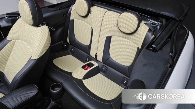 Mini Cooper S Convertible 2023 Белый из Кореи, фото 2