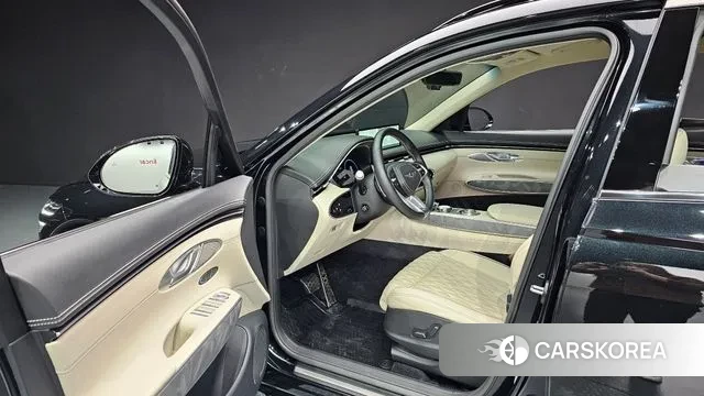 Genesis GV70 2023 Черный из Кореи, фото 2