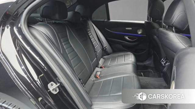 Mercedes-Benz E-Class W213 2020 Черный из Кореи, фото 2