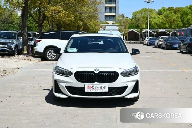 BMW 1 series 2023 Белый из Китая, фото 2