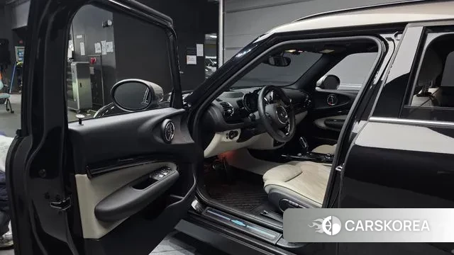 Mini Cooper S Clubman 2021 Черный из Кореи, фото 2