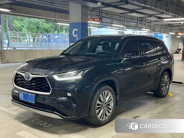 Toyota Highlander 2023 Черный из Китая, фото 2