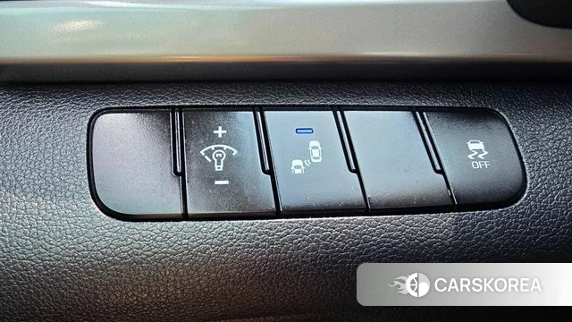 Hyundai Avante AD 2018 Черный из Кореи, фото 2
