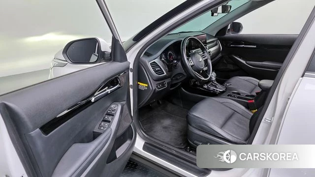 Kia Seltos 2019 Белый из Кореи, фото 2