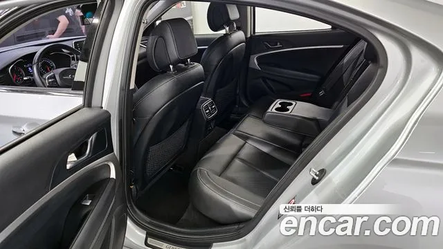 Genesis G70 2018 Серебристо-серый из Кореи, фото 2