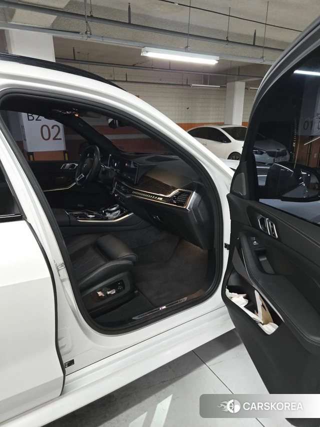 BMW X5 (G05) 2025 Белый из Кореи, фото 2