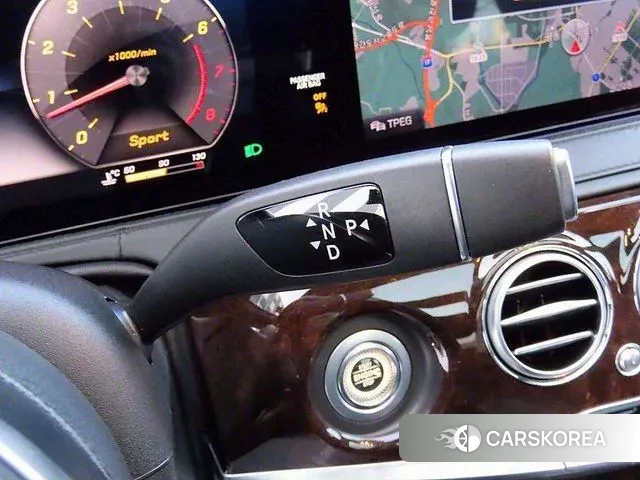 Mercedes-Benz S-Class W222 2018 Черный из Кореи, фото 2