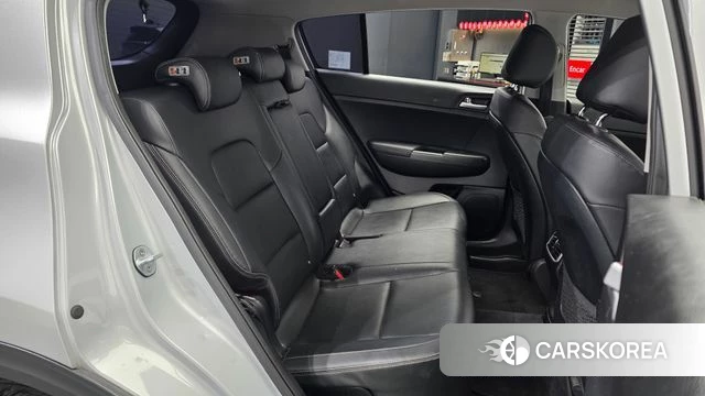 Kia Sportage 4th Generation 2018 Серебристо-серый из Кореи, фото 2