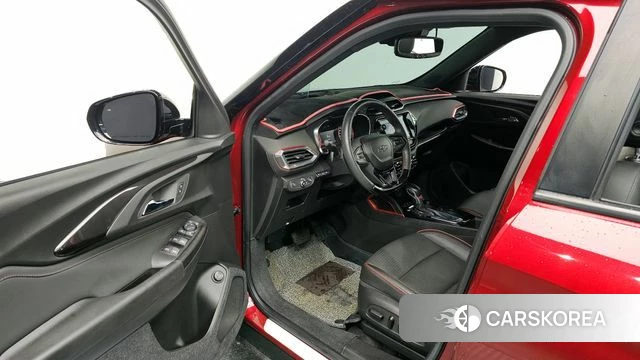 Chevrolet (GM Daewoo) Trailblazer 2021 Красный из Кореи, фото 2