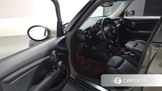 Mini Cooper 2018 Цвет тростника из Кореи, фото 2