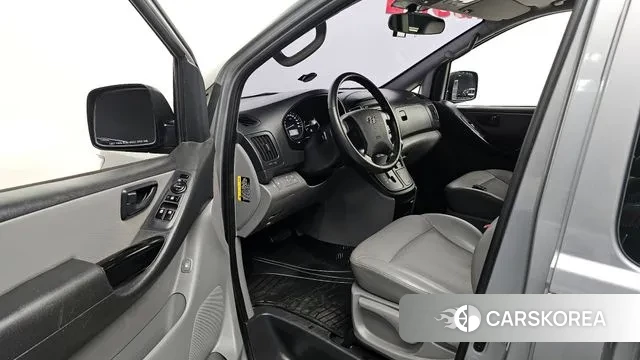 Hyundai The New Grand Starex 2018 Серебряный из Кореи, фото 2