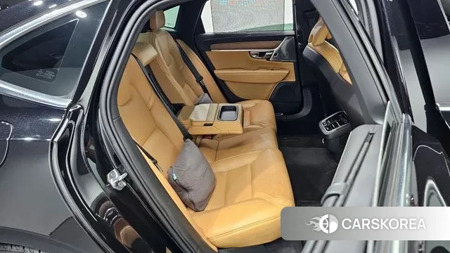 Volvo S90 2019 Черный из Кореи, фото 2