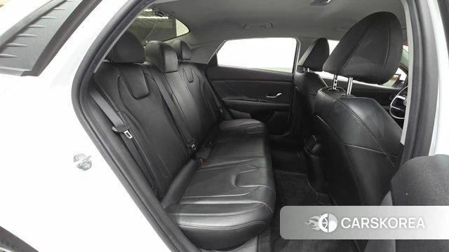 Hyundai Avante (CN7) 2021 Белый из Кореи, фото 2