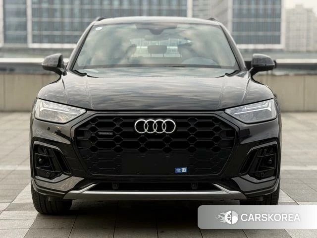 Audi Q5L 2024 Черный из Китая, фото 2