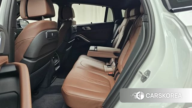 BMW X6 (G06) 2025 Белый из Кореи, фото 2