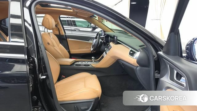 Genesis The New G70 2021 Черный из Кореи, фото 2