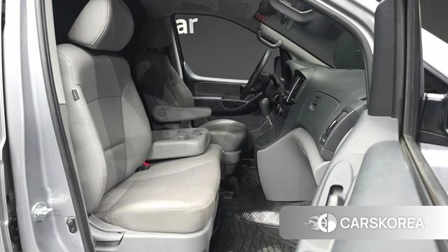 Hyundai The New Grand Starex 2020 Серебряный из Кореи, фото 2