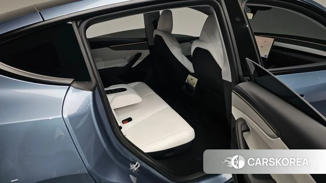 Tesla Model Y 2025 Синий из Кореи, фото 2