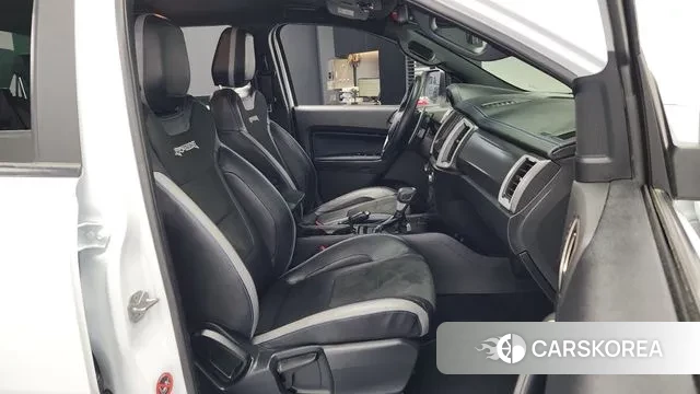 Ford Ranger 3rd Generation 2022 Белый из Кореи, фото 2