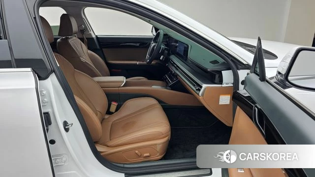 Hyundai Grandeur Hybrid (GN7) 2024 Белый из Кореи, фото 2