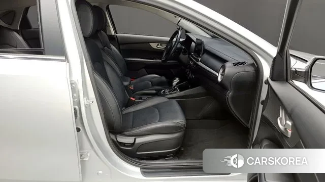 Kia Come New K3 2018 Серебряный из Кореи, фото 2