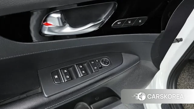 Kia The New K3 2nd generation 2021 Белый из Кореи, фото 2