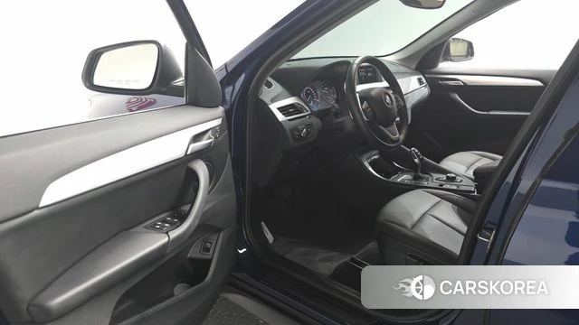 BMW X1 (F48) 2020 Синий из Кореи, фото 2