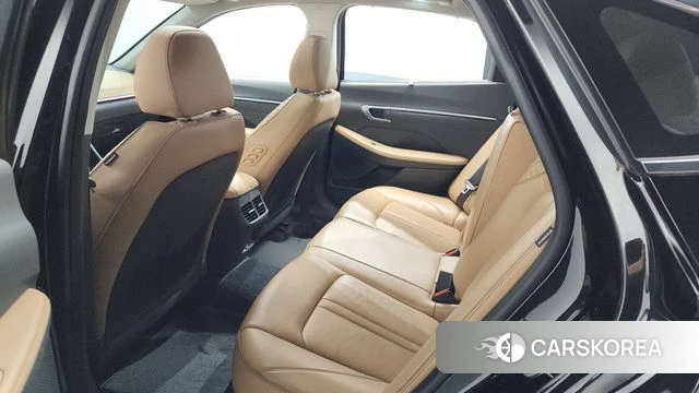 Hyundai Sonata (DN8) 2019 Черный из Кореи, фото 2