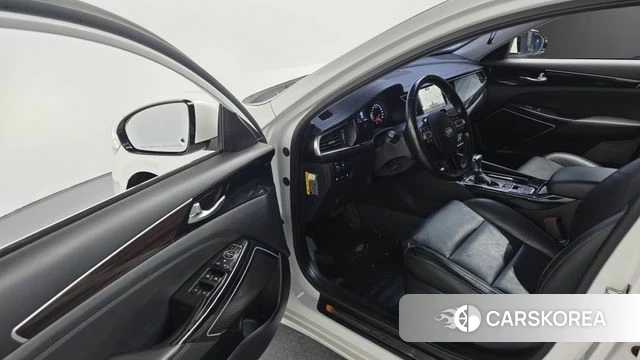 Kia Come New K7 2018 Белый из Кореи, фото 2