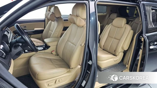 Kia The New Carnival 2018 Черный из Кореи, фото 2