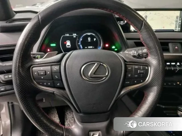 Lexus UX250h id 3625976 из Кореи 2