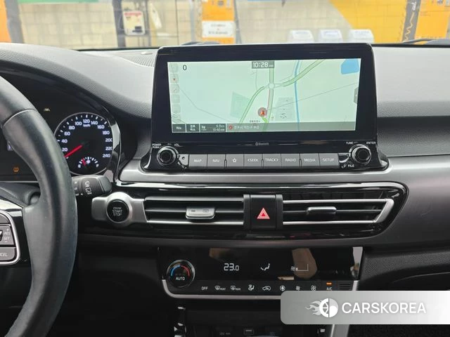 Kia Seltos 2021 Черный из Кореи, фото 2