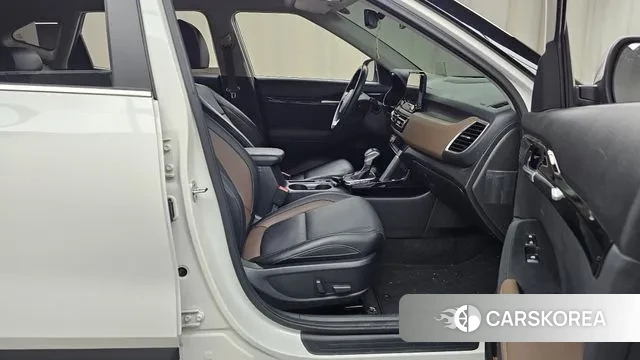 Kia Seltos 2021 Белый из Кореи, фото 2