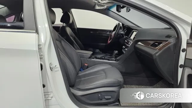 Hyundai Sonata New Rise 2018 Белый из Кореи, фото 2