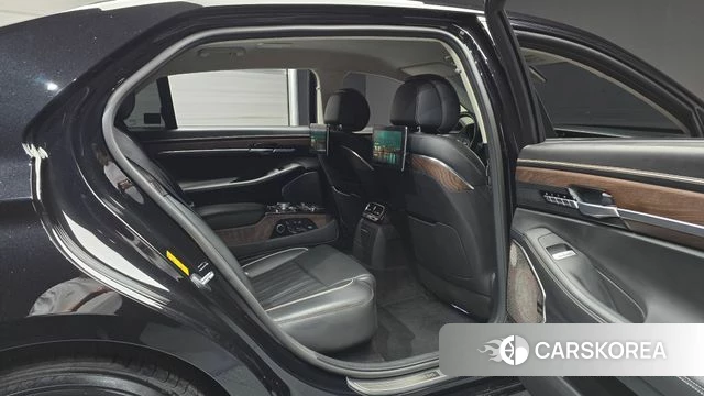 Genesis G90 2021 Черный из Кореи, фото 2