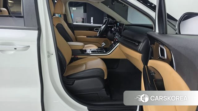 Kia Carnival 4th generation 2021 Белый из Кореи, фото 2