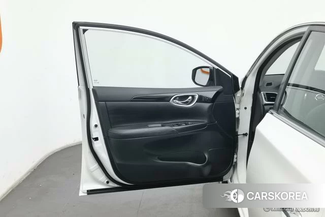 Nissan Xuan Yi 2019 Белый из Китая, фото 2