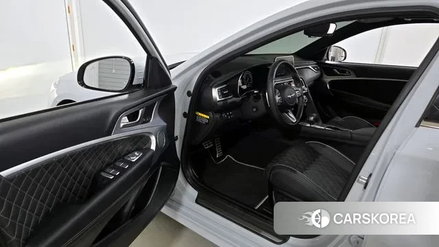 Genesis G70 id 2886384 из Кореи 2